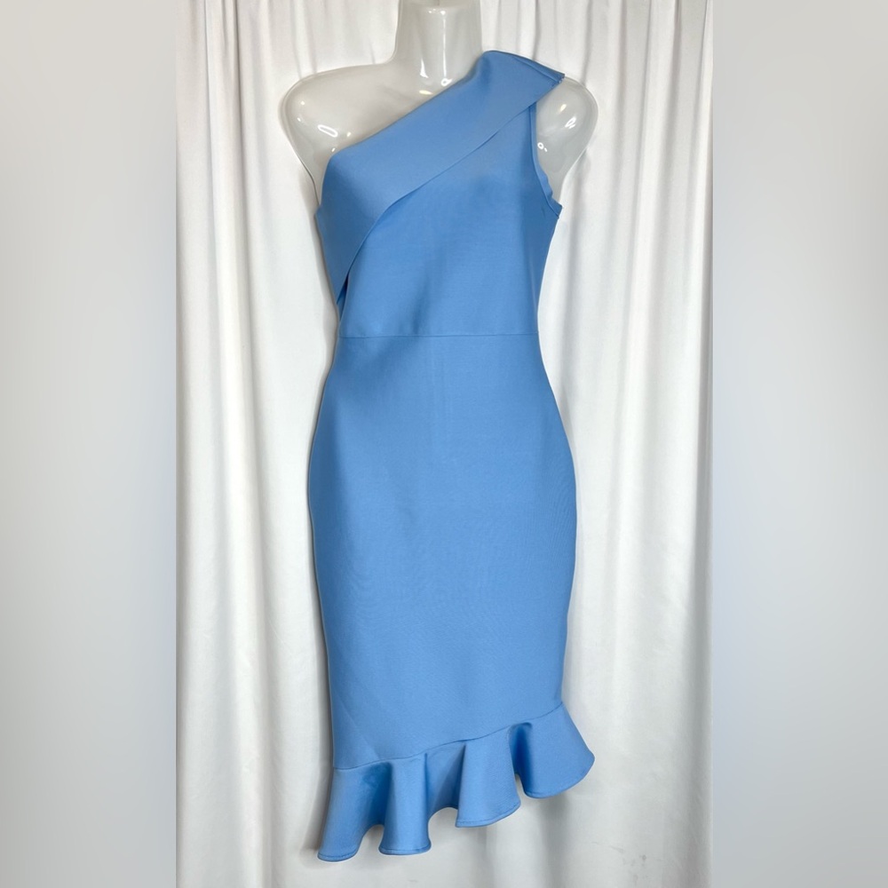 Elegant Blue Sleeveless Dress